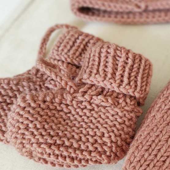 Evolving baby booties pattern - DIGITAL PATTERN