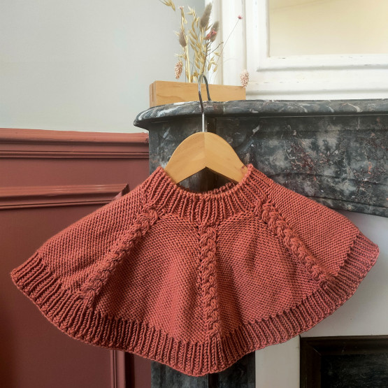 Kit à tricoter : La cape évolutive de Super bébé