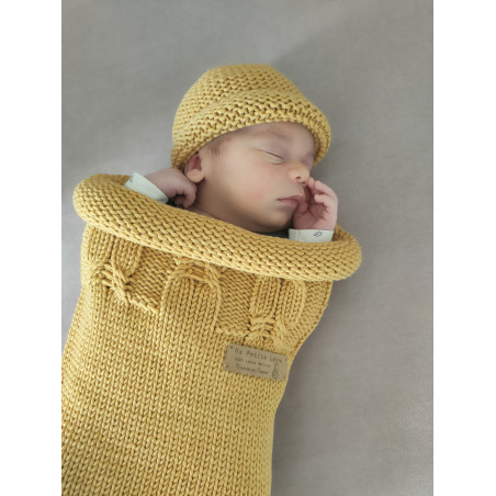 Bonnet évolutif 0-6 mois : parfait pour bébé, laine mérinos douce