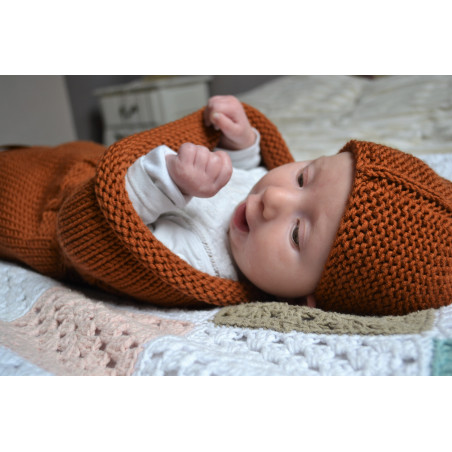 Bonnet évolutif 0-6 mois : parfait pour bébé, laine mérinos douce