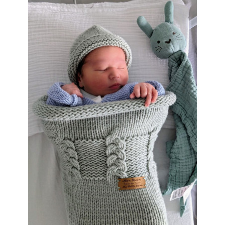 Bonnet évolutif 0-6 mois : parfait pour bébé, laine mérinos douce